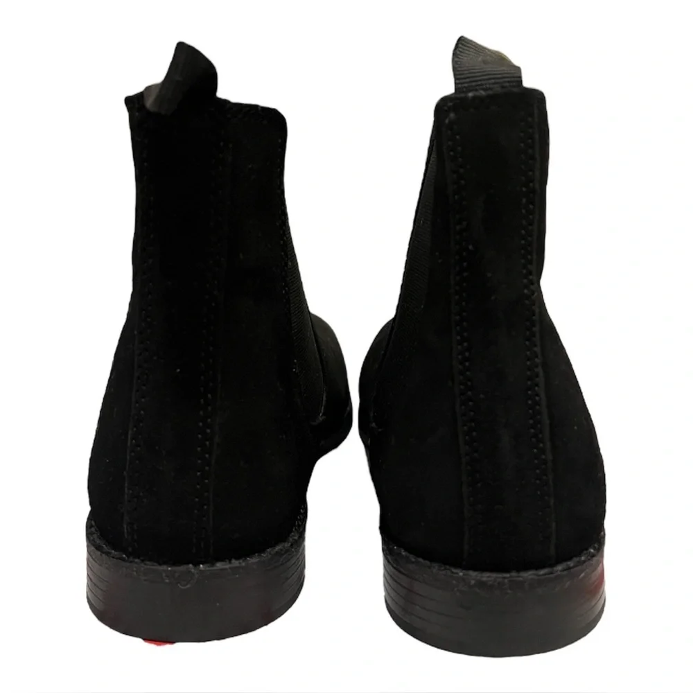 ASOS DESIGN Men’s Chelsea Boots in Black Suede- Size 8.5